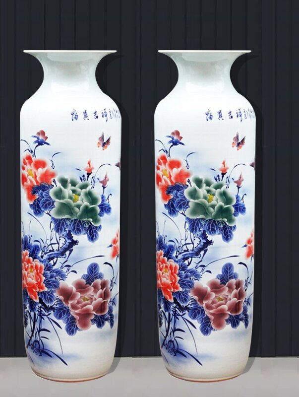 Large Chinese Hand Painted Dragon Ceramic Blue and White Porcelain Floor Vases