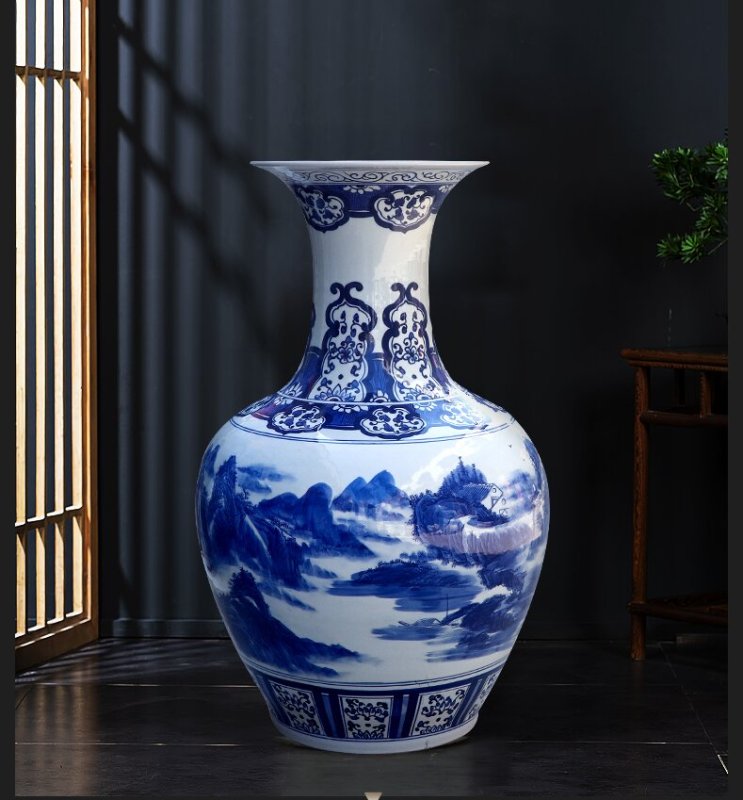 Large Chinese Hand Painted Dragon Ceramic Blue and White Porcelain Floor Vases