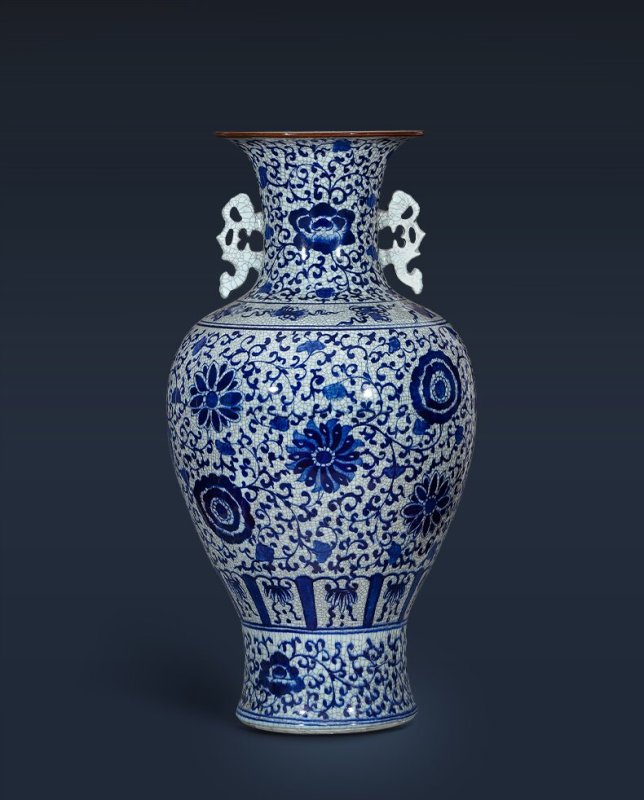 Large Chinese Hand Painted Dragon Ceramic Blue and White Porcelain Floor Vases
