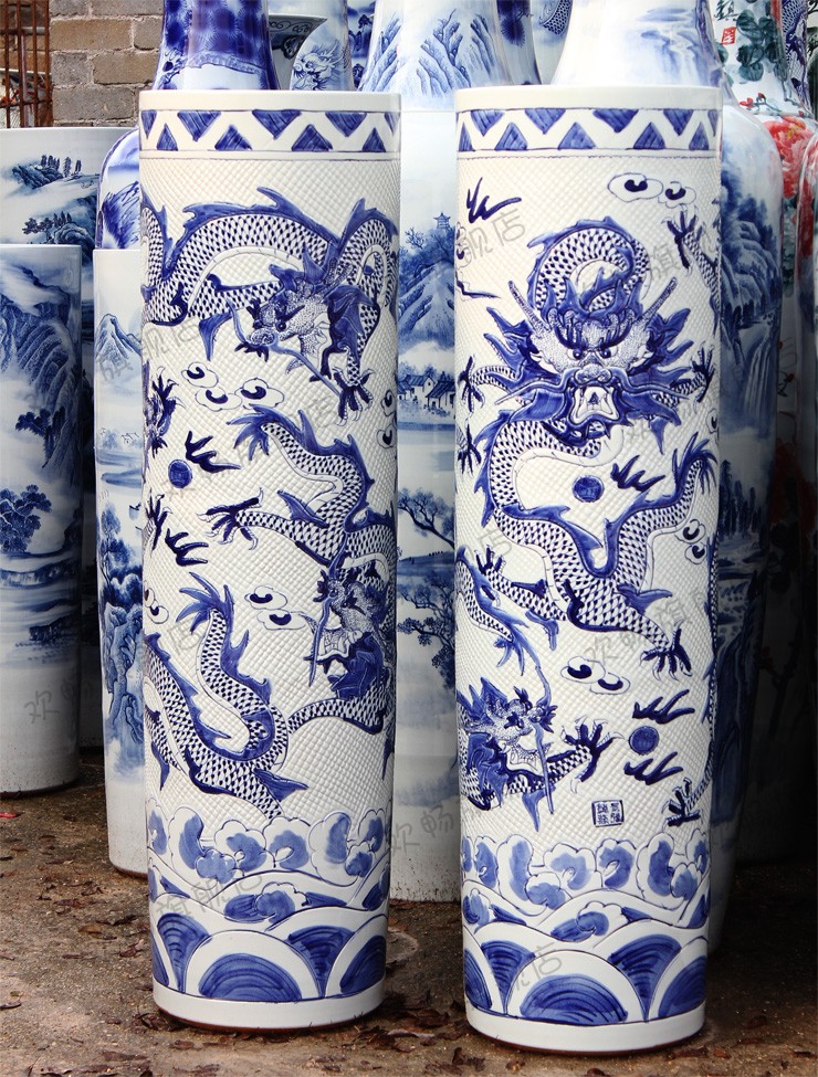 Large Chinese Hand Painted Dragon Ceramic Blue and White Porcelain Floor Vases