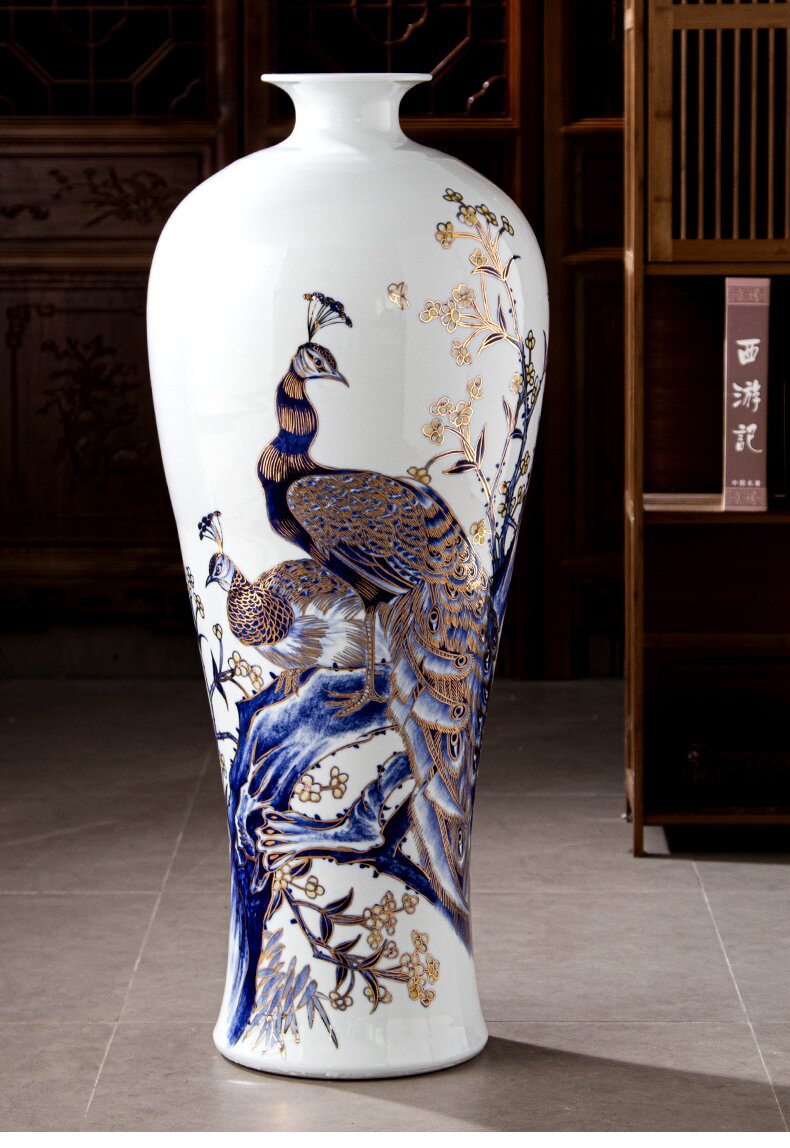 Large Chinese Hand Painted Dragon Ceramic Blue and White Porcelain Floor Vases