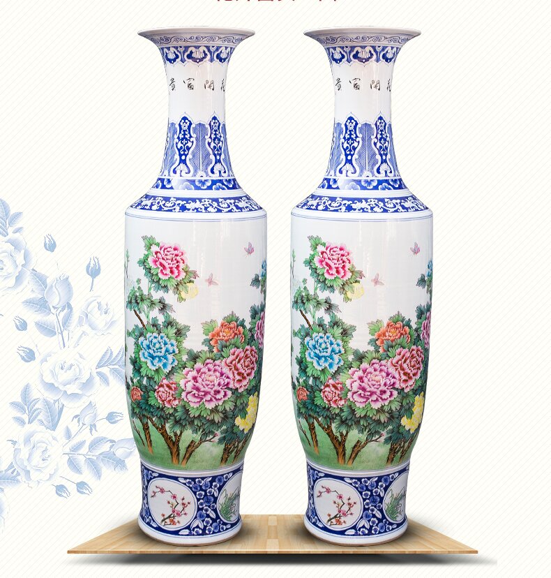 Large Chinese Hand Painted Dragon Ceramic Blue and White Porcelain Floor Vases