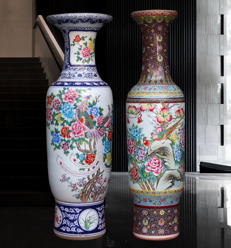 Large Chinese Hand Painted Dragon Ceramic Blue and White Porcelain Floor Vases