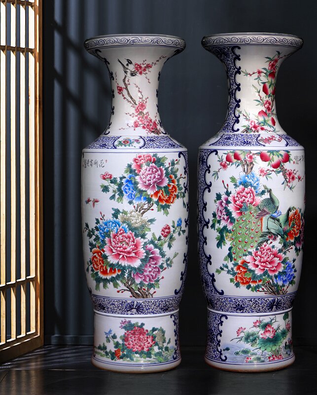 Large Chinese Hand Painted Dragon Ceramic Blue and White Porcelain Floor Vases