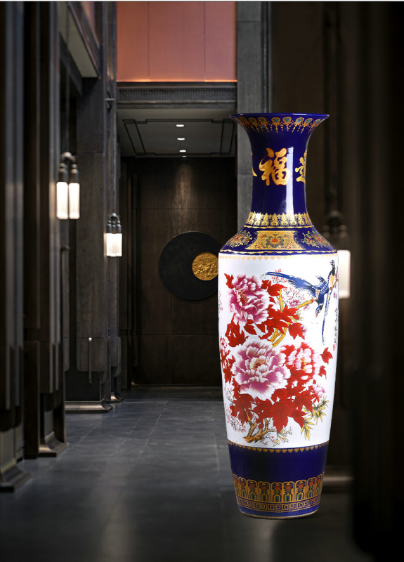 Large Chinese Hand Painted Dragon Ceramic Blue and White Porcelain Floor Vases