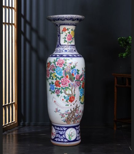 Large Chinese Hand Painted Dragon Ceramic Blue and White Porcelain Floor Vases