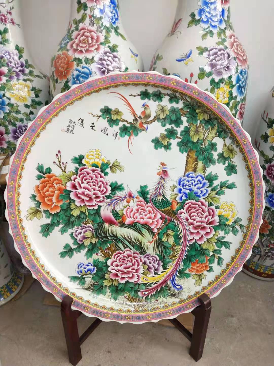 Traditional Blue and White Porcelain Ceramic Decorative Plates