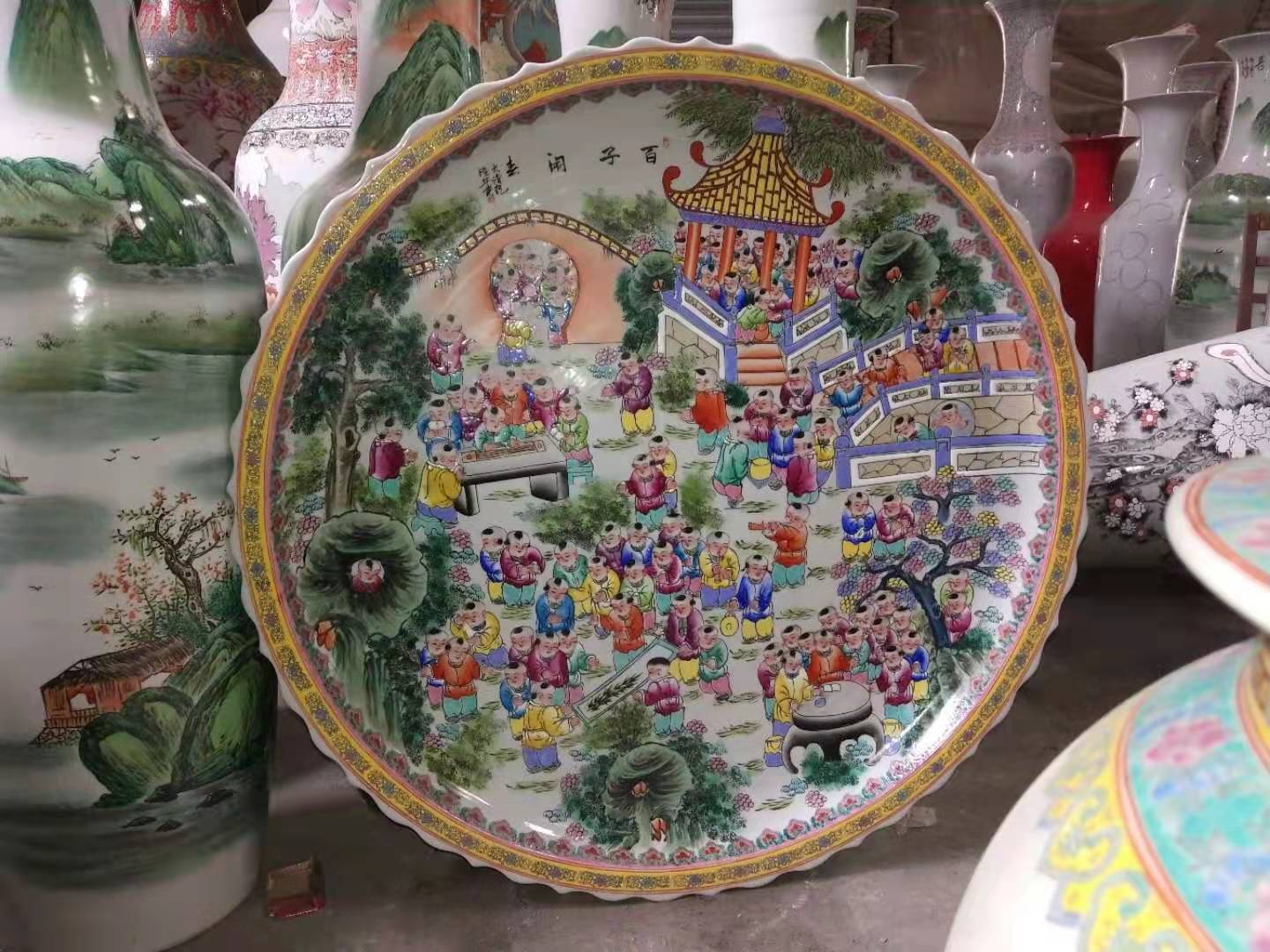 Traditional Blue and White Porcelain Ceramic Decorative Plates