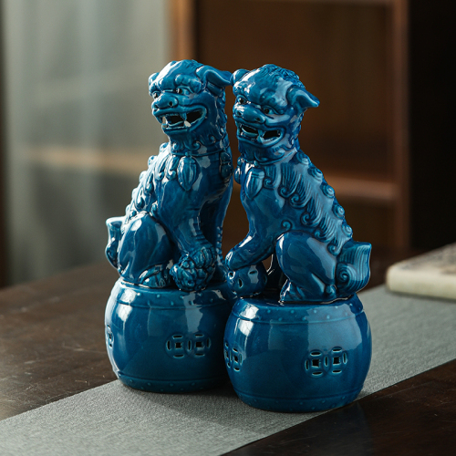 Jingdezhen ceramic figures