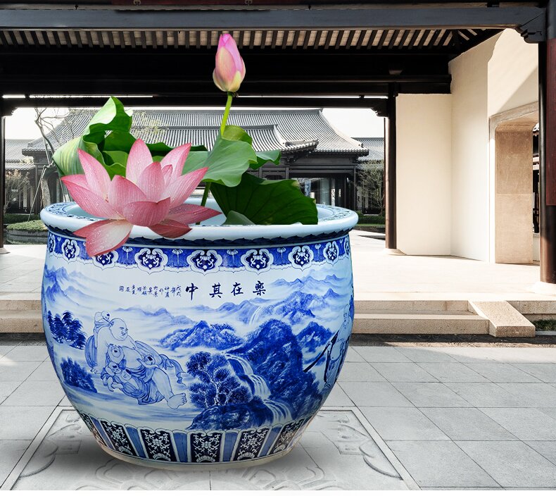 Wholesale Luxury Large Chinese Hand Painted Blue and White Porcelain Ceramic Flower Pots Planter