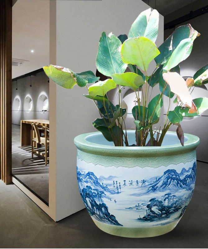 Wholesale Luxury Large Chinese Hand Painted Blue and White Porcelain Ceramic Flower Pots Planter