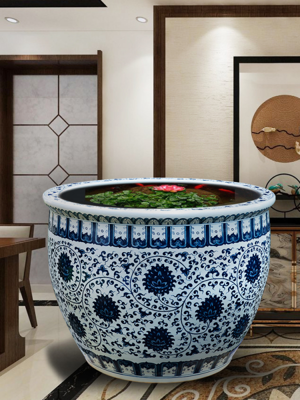 Wholesale Luxury Large Chinese Hand Painted Blue and White Porcelain Ceramic Flower Pots Planter