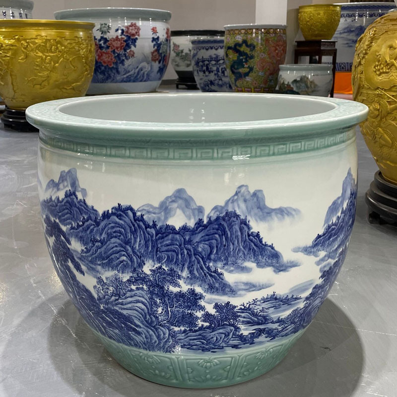 Wholesale Luxury Large Chinese Hand Painted Blue and White Porcelain Ceramic Flower Pots Planter