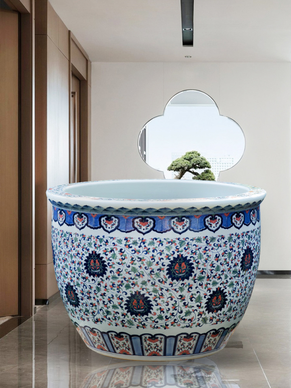 Wholesale Luxury Large Chinese Hand Painted Blue and White Porcelain Ceramic Flower Pots Planter