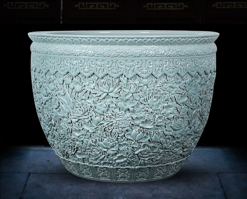 Wholesale Luxury Large Chinese Hand Painted Blue and White Porcelain Ceramic Flower Pots Planter