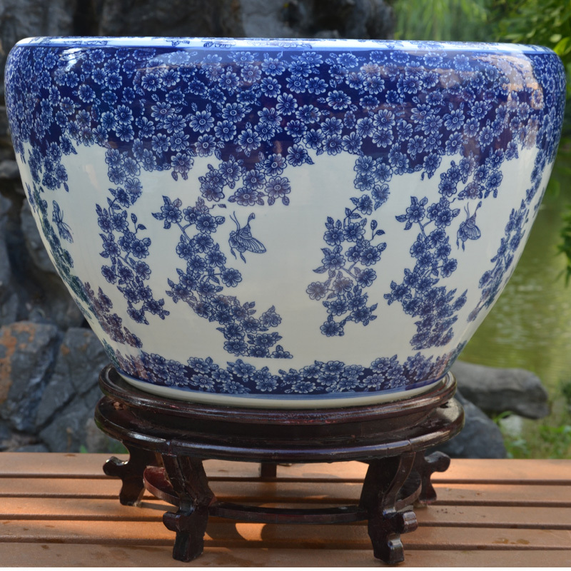 Wholesale Luxury Large Chinese Hand Painted Blue and White Porcelain Ceramic Flower Pots Planter
