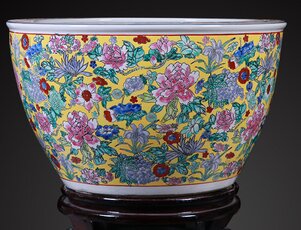 Wholesale Luxury Large Jingdezhen Hand Painted Famille Rose Porcelain Ceramic Flower Pots Plant Pot for Garden