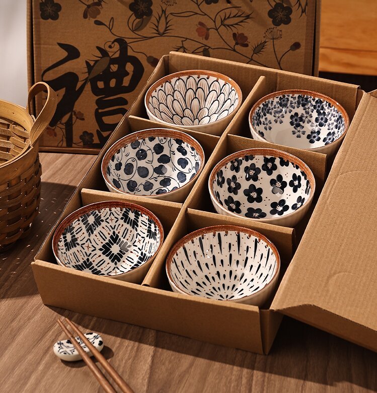Japanese tableware blue and white porcelain dinner bowls 5"