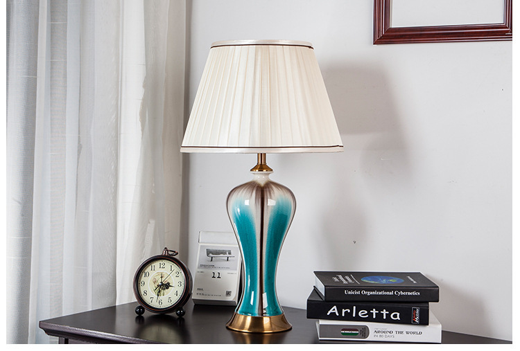 Factory Direct Jingdezhen Blue and White Porcelain Table Lamps for Living Room