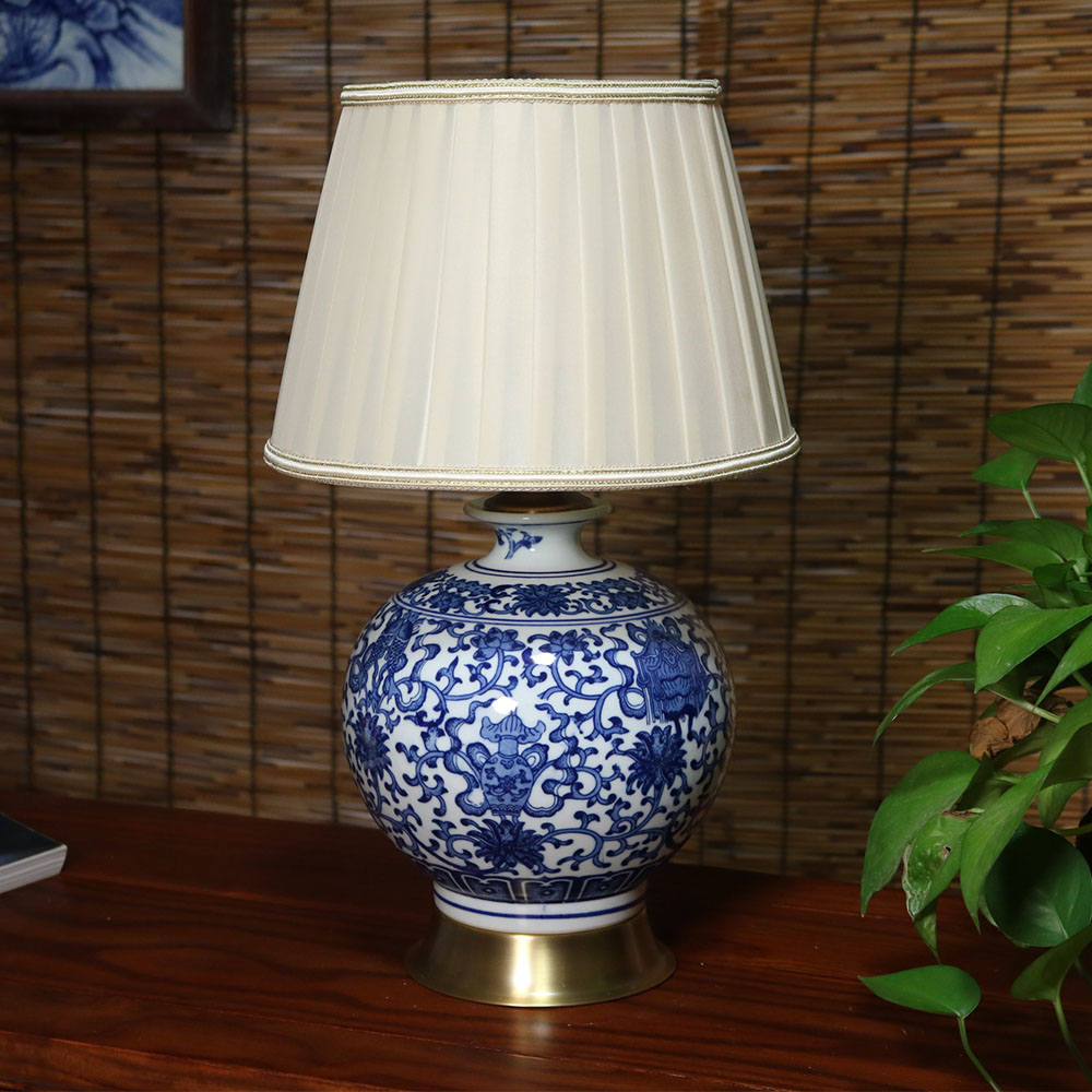 Factory Direct Jingdezhen Blue and White Porcelain Table Lamps for Living Room