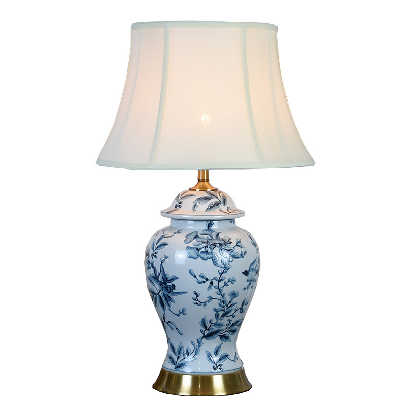 Factory Direct Jingdezhen Blue and White Porcelain Table Lamps for Living Room