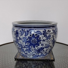Wholesale Luxury Large Chinese Hand Painted Blue and White Porcelain Ceramic Flower Pots Planter