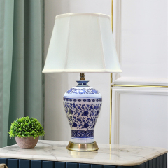 Factory Direct Jingdezhen Blue and White Porcelain Table Lamps for Living Room