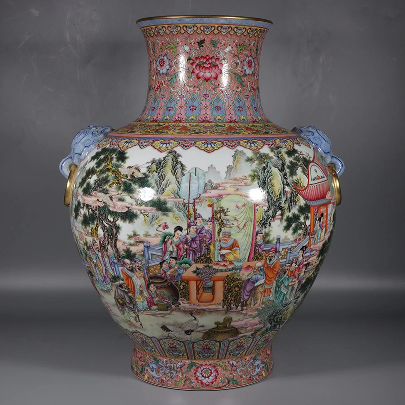 Antique Qing Qianlong Dynasty Ceramic Yellow Ground Heavy Famille Rose Porcelain Vase for Collection