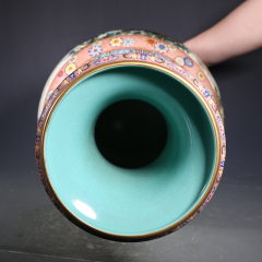 Antique Qing Qianlong Dynasty Ceramic Yellow Ground Heavy Famille Rose Porcelain Vase for Collection