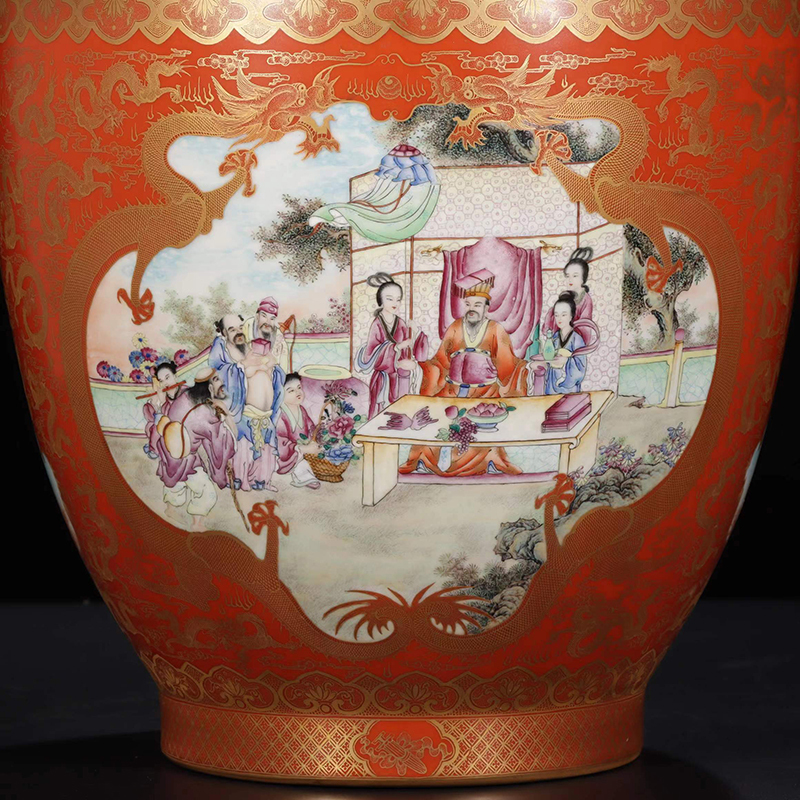 Antique Qing Qianlong Dynasty Ceramic Yellow Ground Heavy Famille Rose Porcelain Vase for Collection