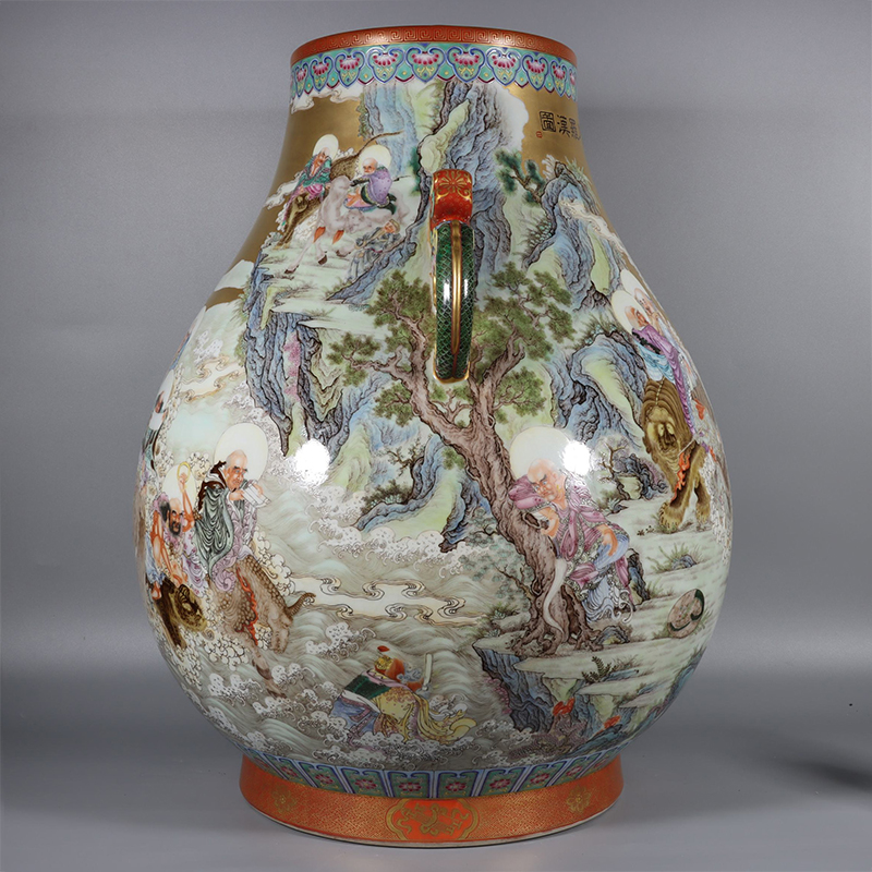 Antique Qing Qianlong Dynasty Ceramic Yellow Ground Heavy Famille Rose Porcelain Vase for Collection