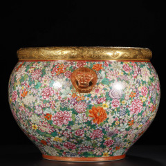 Antique Qing Qianlong Dynasty Ceramic Yellow Ground Heavy Famille Rose Porcelain Vase for Collection