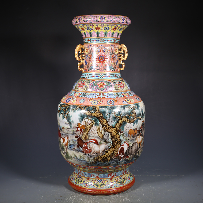 Antique Qing Qianlong Dynasty Ceramic Yellow Ground Heavy Famille Rose Porcelain Vase for Collection