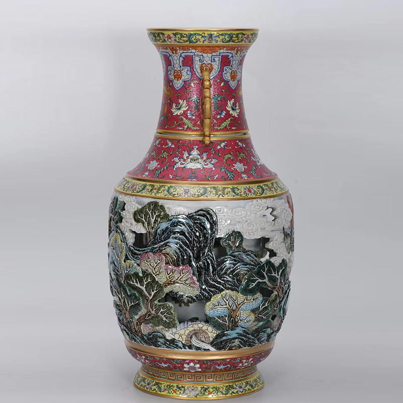 Antique Qing Qianlong Dynasty Ceramic Yellow Ground Heavy Famille Rose Porcelain Vase for Collection