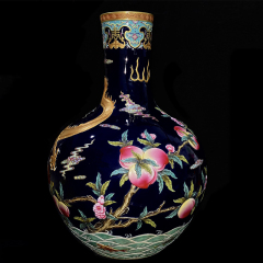 Antique Qing Qianlong Dynasty Ceramic Yellow Ground Heavy Famille Rose Porcelain Vase for Collection