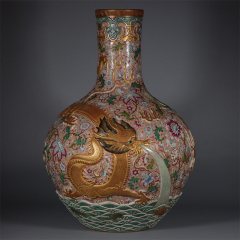 Antique Qing Qianlong Dynasty Ceramic Yellow Ground Heavy Famille Rose Porcelain Vase for Collection
