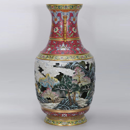 Antique Qing Qianlong Dynasty Ceramic Yellow Ground Heavy Famille Rose Porcelain Vase for Collection