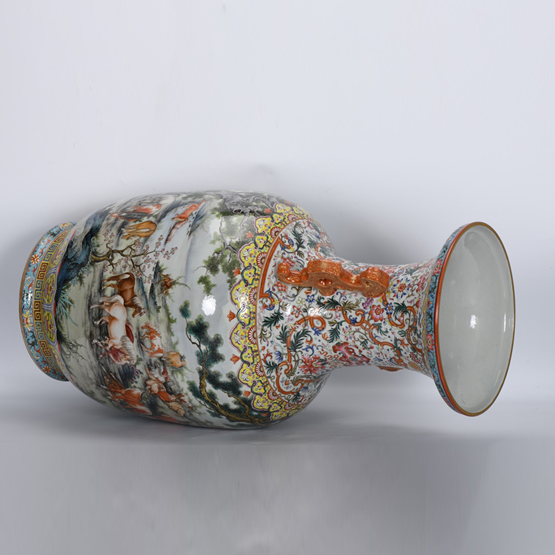 Antique Qing Qianlong Dynasty Ceramic Yellow Ground Heavy Famille Rose Porcelain Vase for Collection