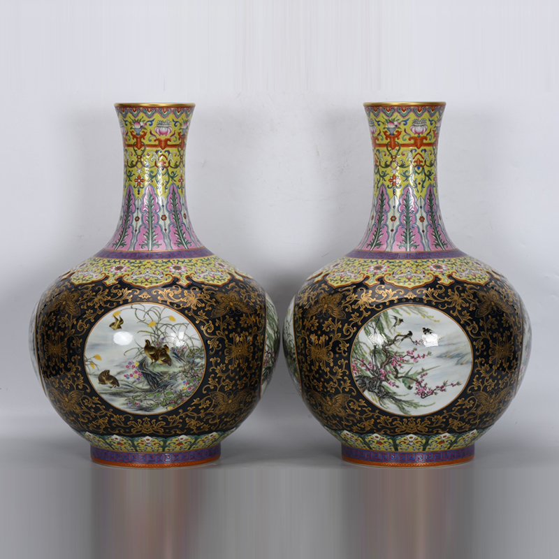Antique Qing Qianlong Dynasty Ceramic Yellow Ground Heavy Famille Rose Porcelain Vase for Collection