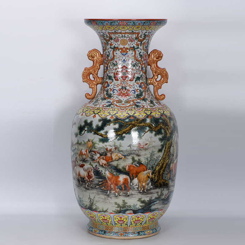 Antique Qing Qianlong Dynasty Ceramic Yellow Ground Heavy Famille Rose Porcelain Vase for Collection