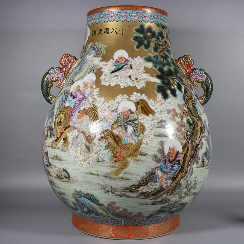Antique Qing Qianlong Dynasty Ceramic Yellow Ground Heavy Famille Rose Porcelain Vase for Collection