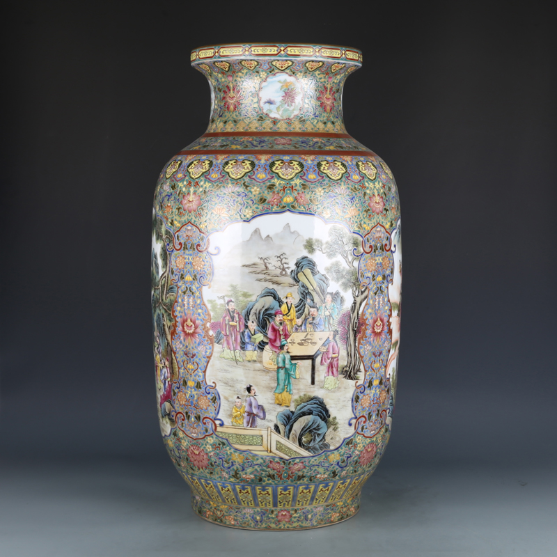 Antique Qing Qianlong Dynasty Ceramic Yellow Ground Heavy Famille Rose Porcelain Vase for Collection