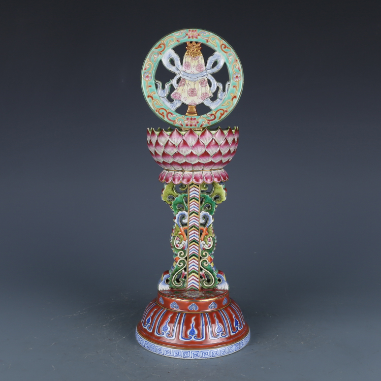 Antique Qing Qianlong Dynasty Ceramic Yellow Ground Heavy Famille Rose Porcelain Vase for Collection