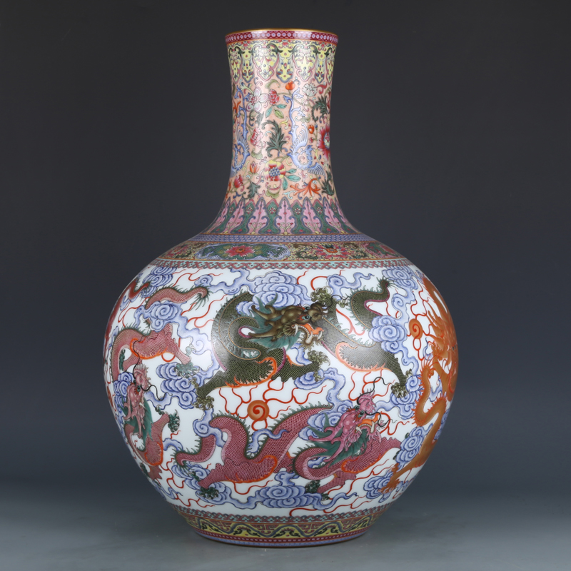 Antique Qing Qianlong Dynasty Ceramic Yellow Ground Heavy Famille Rose Porcelain Vase for Collection