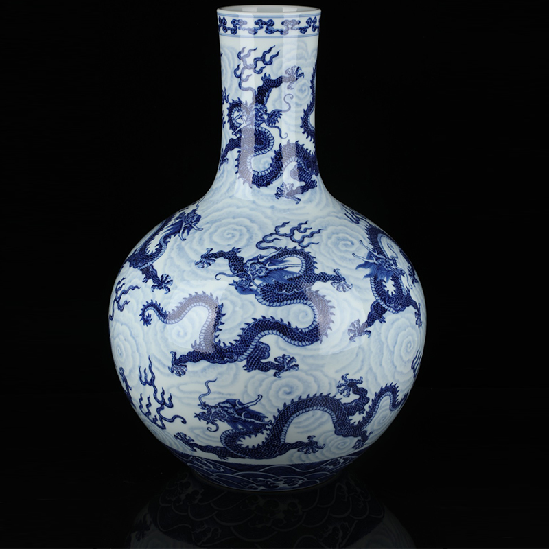 Antique Qing Qianlong Dynasty Ceramic Yellow Ground Heavy Famille Rose Porcelain Vase for Collection