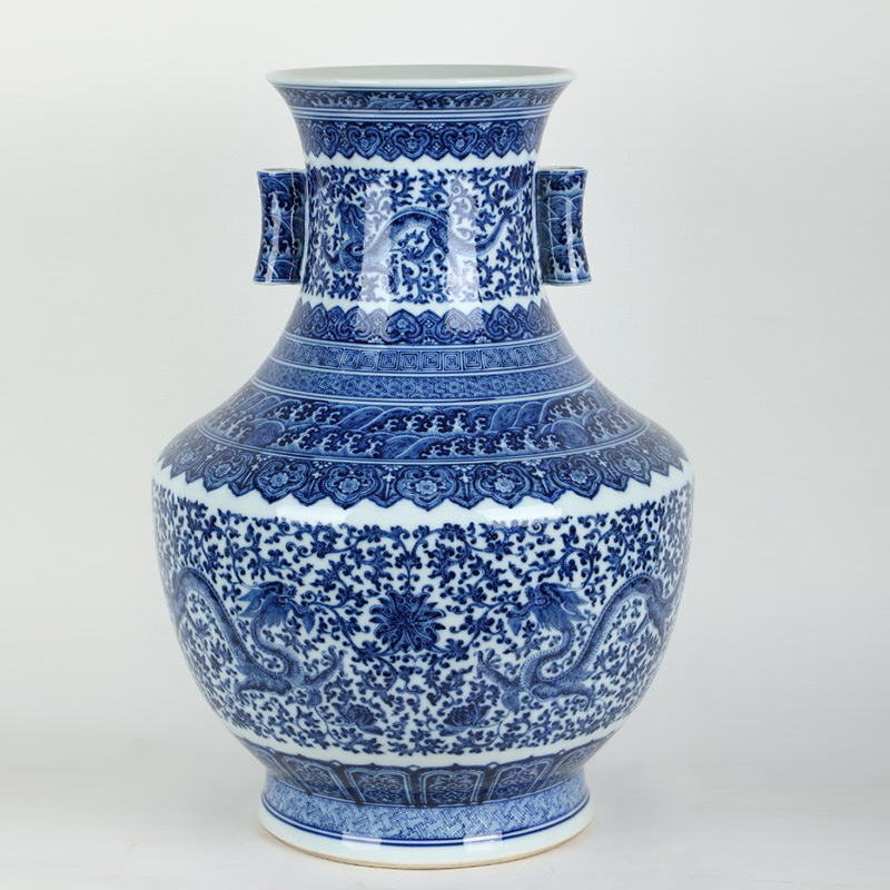 Antique Qing Qianlong Dynasty Ceramic Yellow Ground Heavy Famille Rose Porcelain Vase for Collection