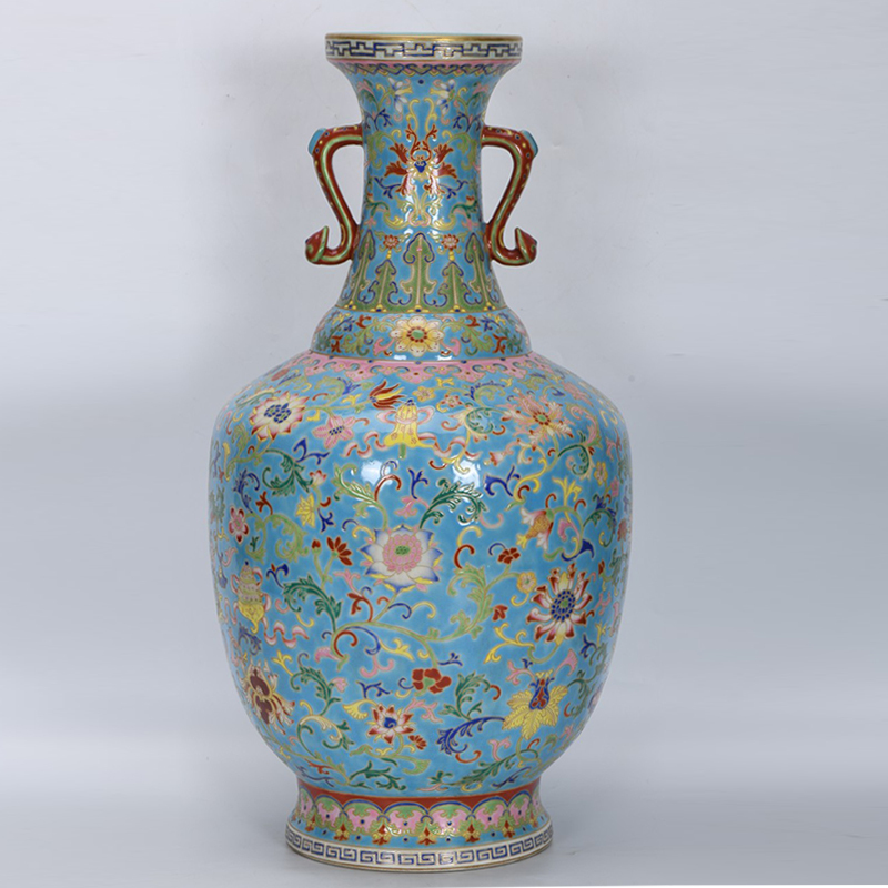 Antique Qing Qianlong Dynasty Ceramic Yellow Ground Heavy Famille Rose Porcelain Vase for Collection