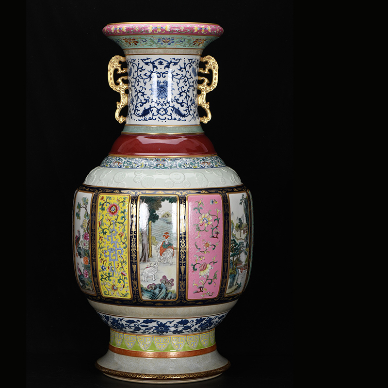 Antique Qing Qianlong Dynasty Ceramic Yellow Ground Heavy Famille Rose Porcelain Vase for Collection