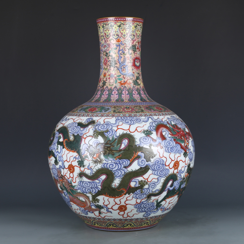 Antique Qing Qianlong Dynasty Ceramic Yellow Ground Heavy Famille Rose Porcelain Vase for Collection