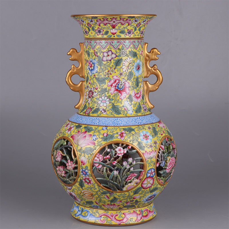 Antique Qing Qianlong Dynasty Ceramic Yellow Ground Heavy Famille Rose Porcelain Vase for Collection